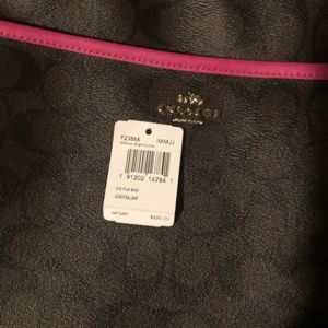 Coach Crossbody. Excellent condition.